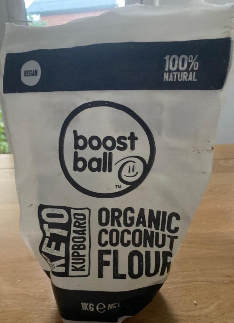 Fotografie - coconut flour keto cupboard Boost ball