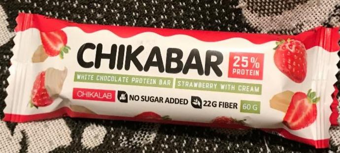 Fotografie - Chikabar White chocolate protein bar strawberry with cream Chikalab