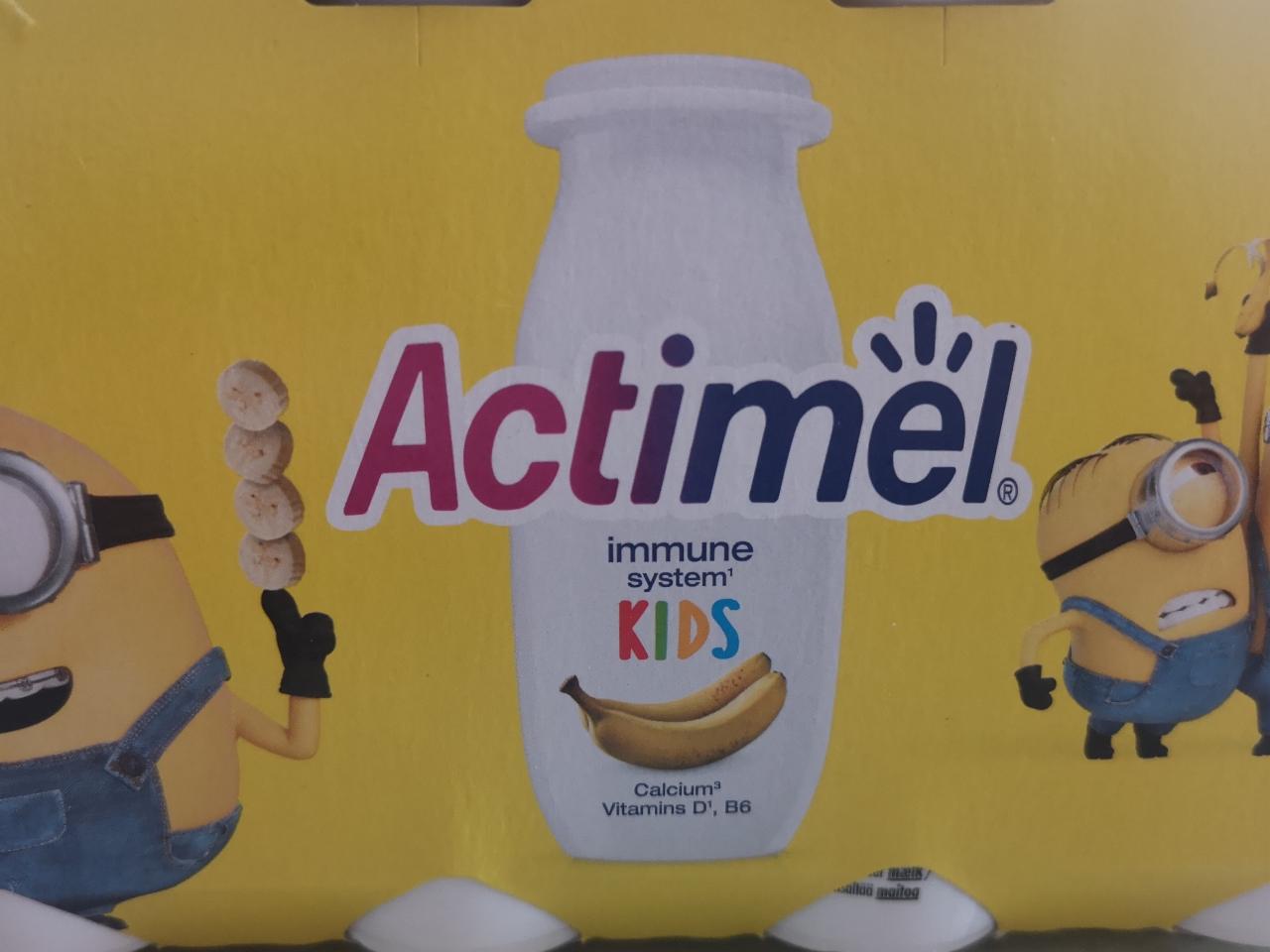 Fotografie - Immune system Kids Minions Banana Actimel
