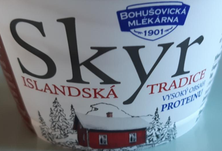 Fotografie - Skyr višeň-čokoláda islandská tradice Bohušovická mlékárna