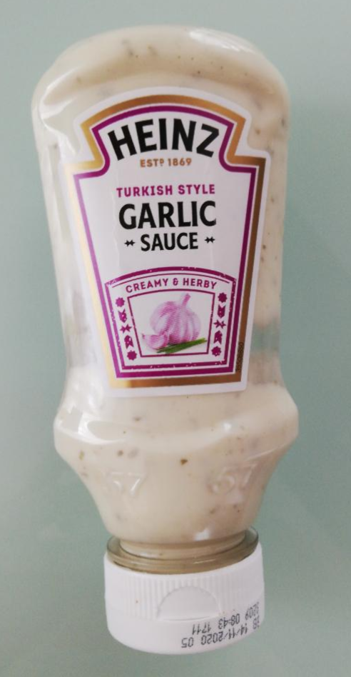 Fotografie - Turkish style garlic Sauce Heinz