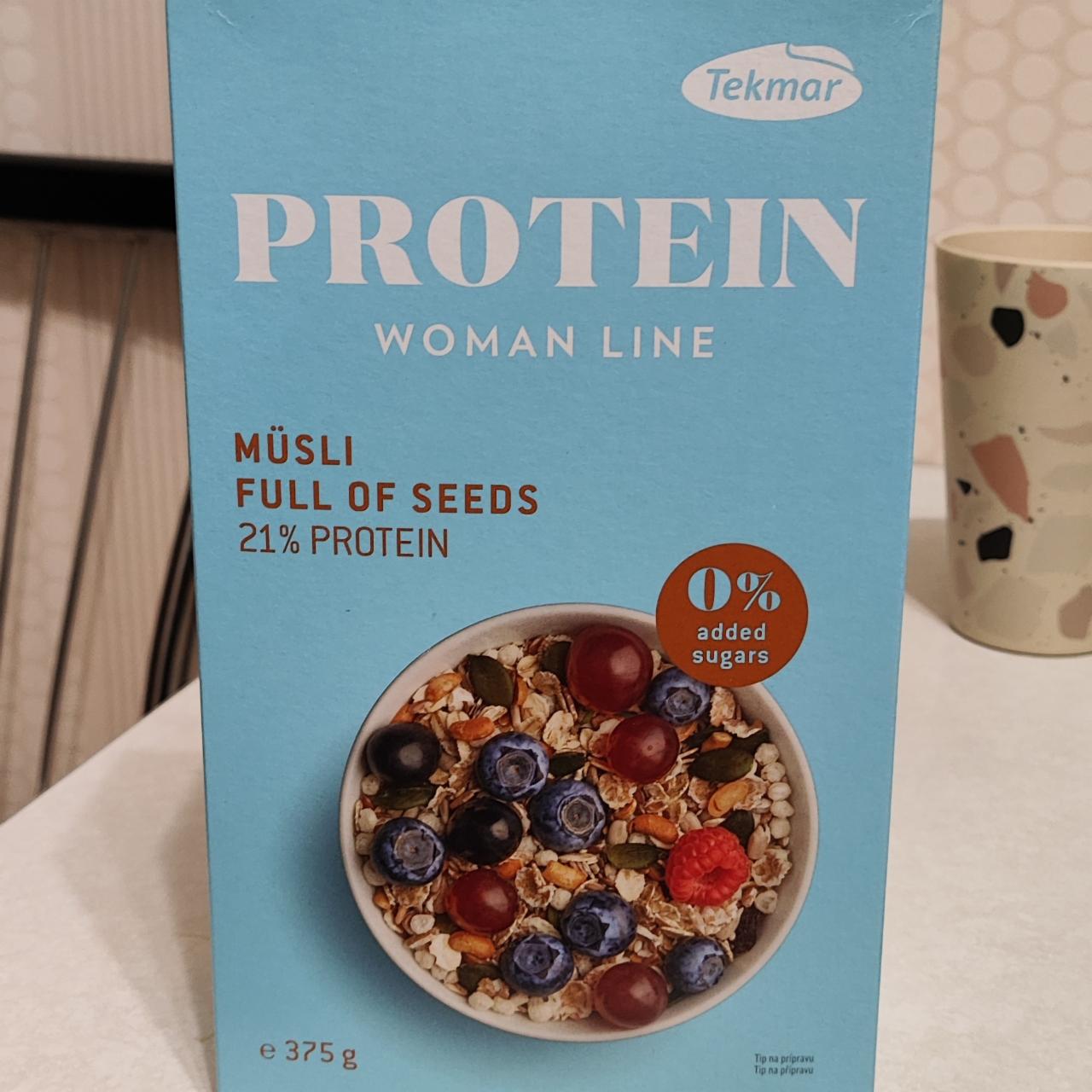 Fotografie - Protein woman line musli full of seeds Tekmar