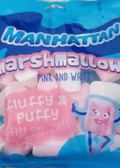 Fotografie - Pink and White Marshmallow Manhattan