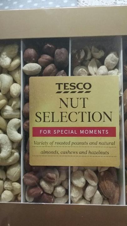 Fotografie - Tesco Box ovoce a ořechy v čokoládě