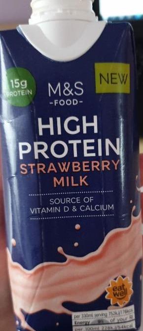 Fotografie - High Protein Strawberry Milk M&S Food