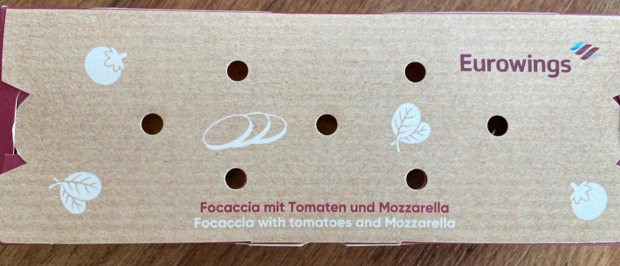 Fotografie - Focaccia with tomatoes and mozzarella Eurowings