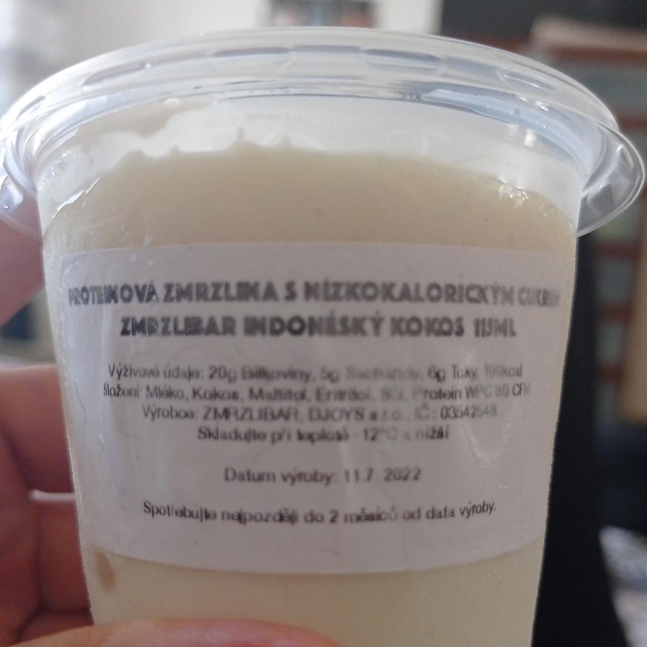 Fotografie - proteinová zmrzlina s nízkokalorickým cukrem zmrzlinář indonéský kokos Zmrzlibar Djoys
