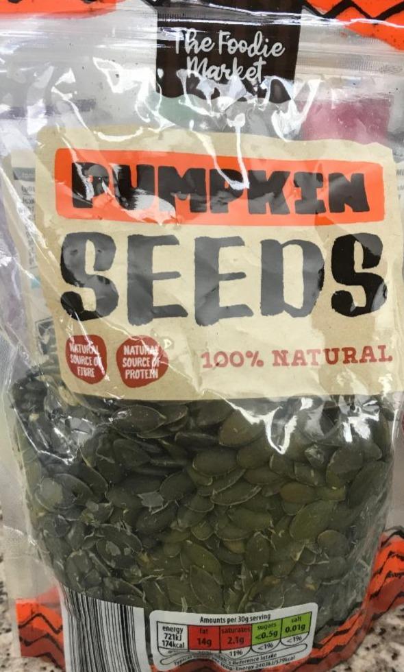 Fotografie - Pumpkin Seeds The Foodie Market