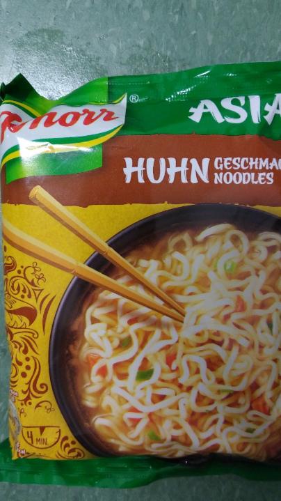 Fotografie - huhn geschmac noodles asia