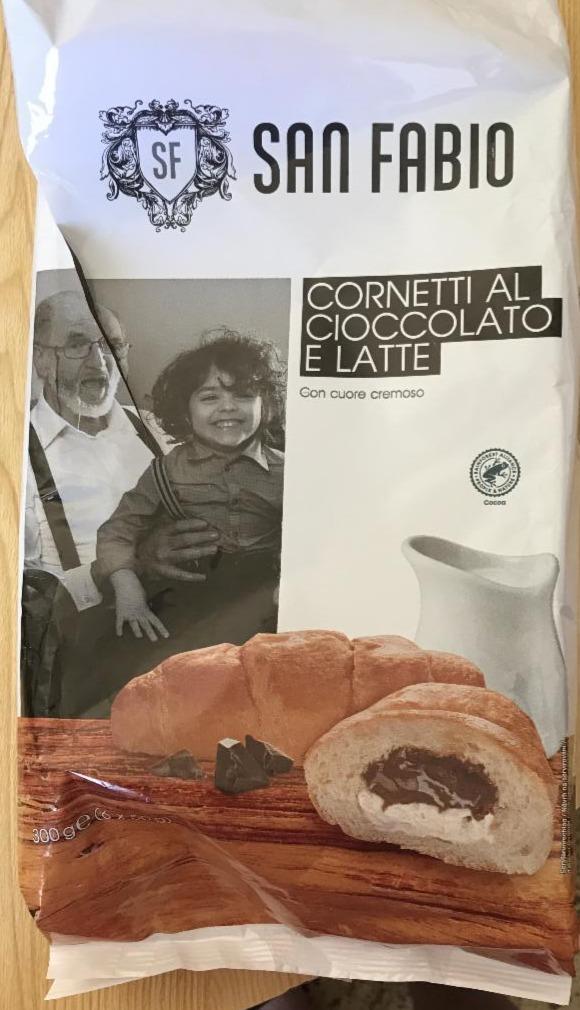 Fotografie - Cornetti al cioccolato e latte San Fabio