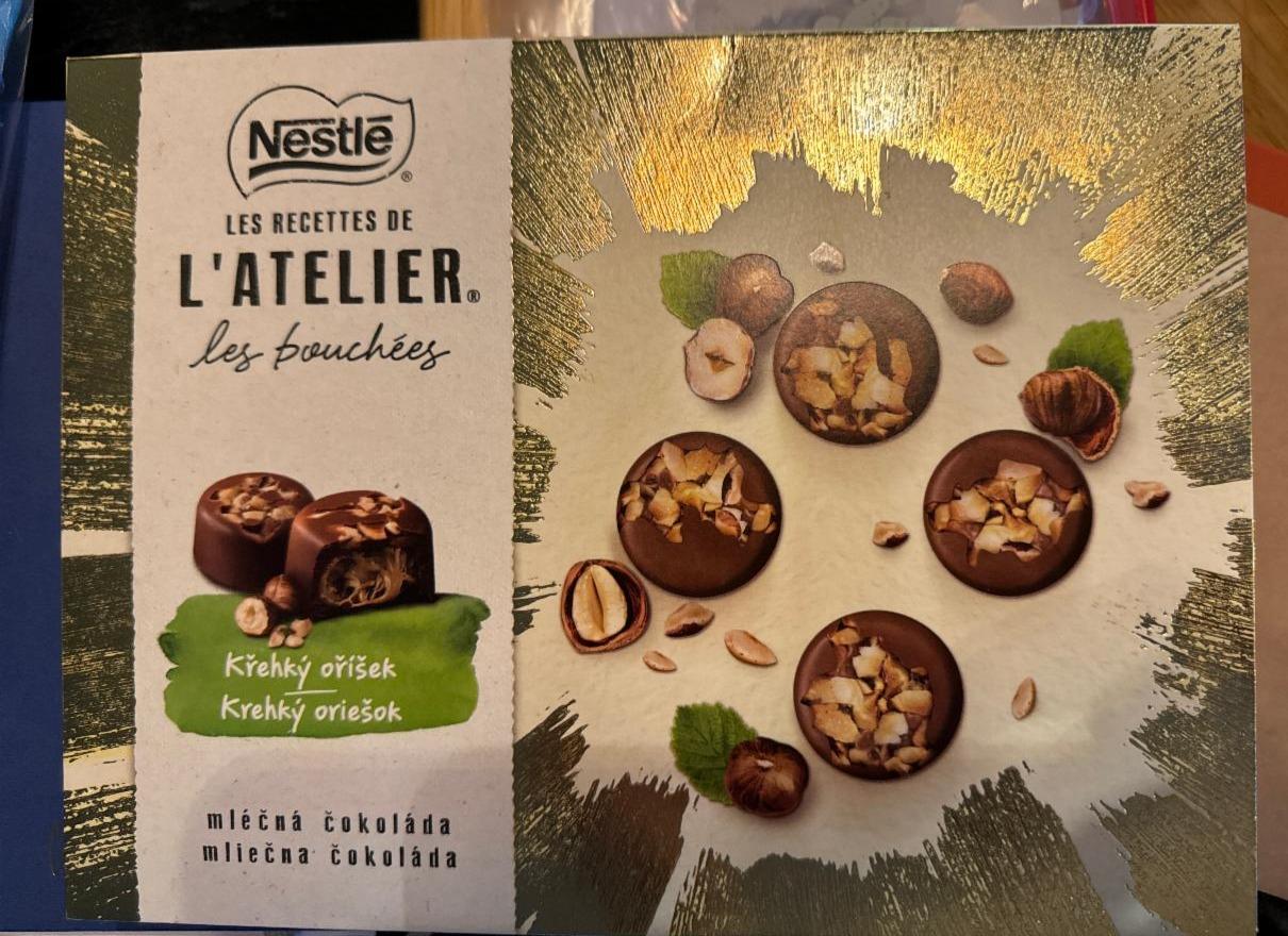 Fotografie - Les Recettes de L'Atelier Křehký oříšek mléčná čokoláda Nestlé