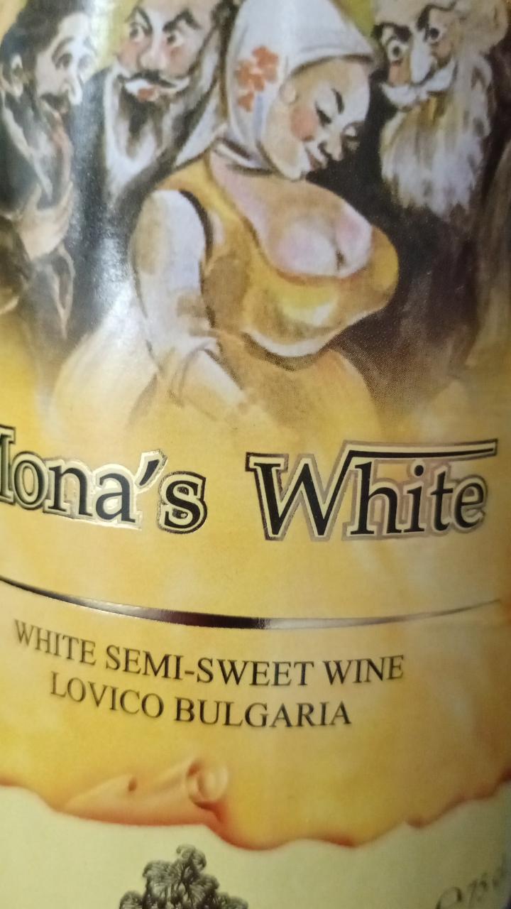 Fotografie - Mona's White Bulgarian White Table Semi-Sweet Wine