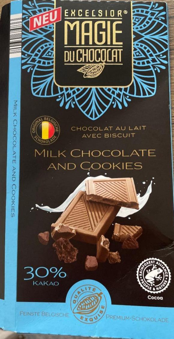 Fotografie - Milk Chocolate and Cookies Excelsior