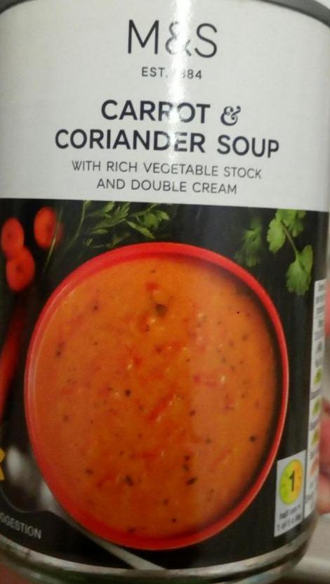 Fotografie - Mrkvová polévka s koriandrem a se smetanou Marks & Spencer