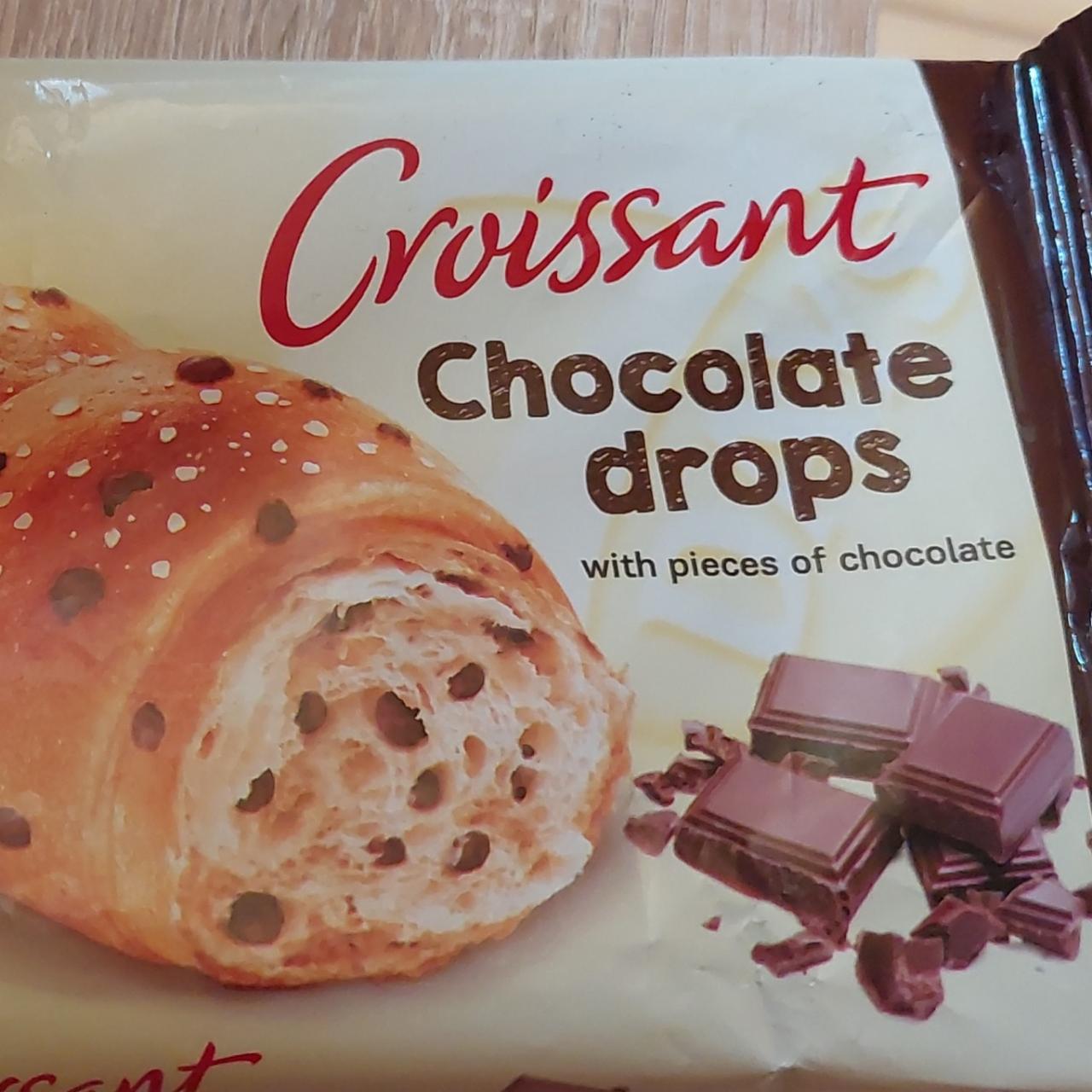 Fotografie - Croissant Chocolate drops with pieces of chocolate 7days