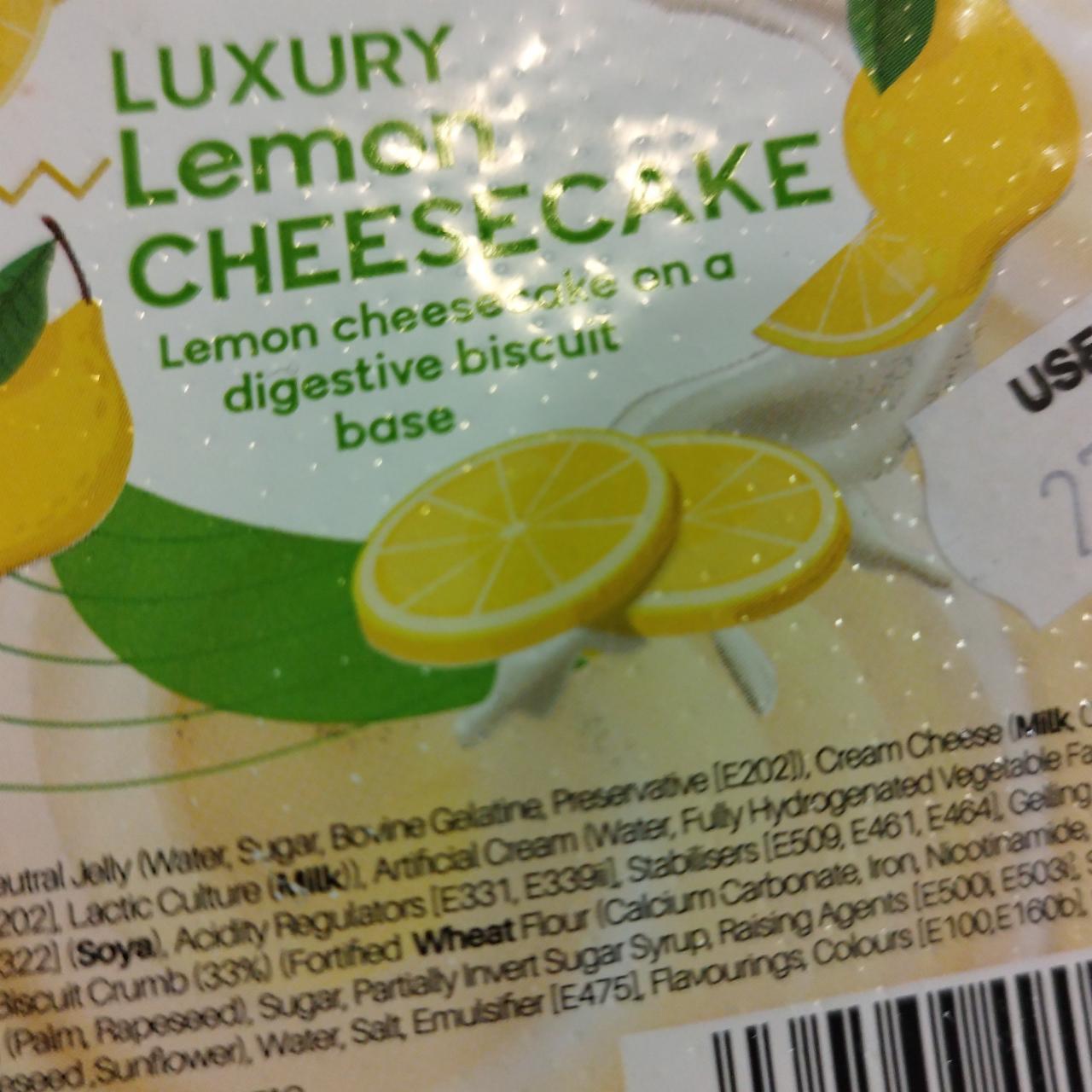 Fotografie - Luxury lemon cheesecake