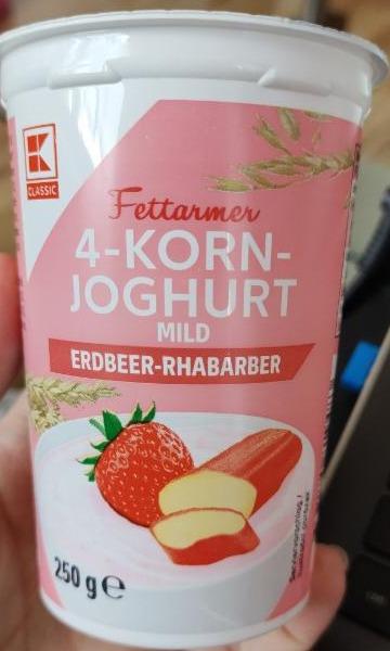Fotografie - Fettarmer 4-korn-joghurt mild Erdbeer-Rhabarber K-Classic