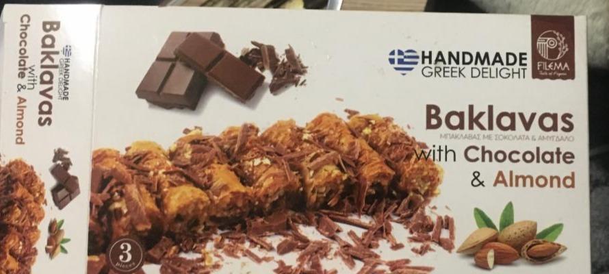 Fotografie - Baklavas with Chocolate & Almond
