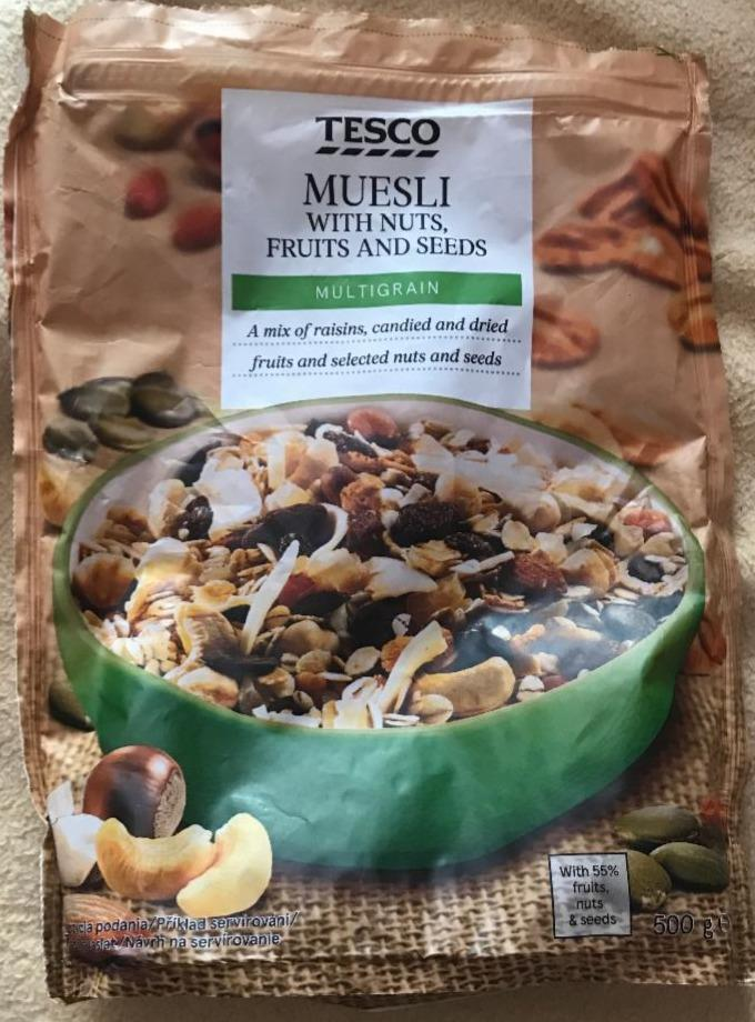 Fotografie - Muesli with nuts, fruits and seeds Tesco
