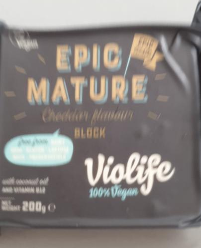 Fotografie - Violife Epic Mature Cheddar Flavour Block - Sainsbury's