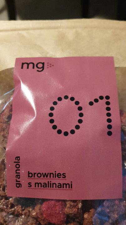 Fotografie - MG granola 01 brownies s malinami