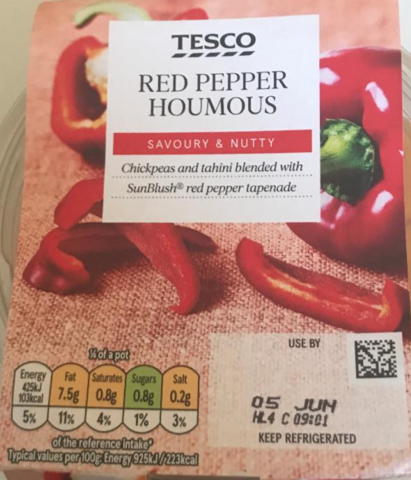 Fotografie - Red pepper houmous savoury & nutty Tesco