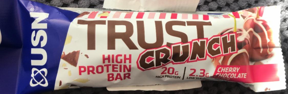 Fotografie - Trust Crunch Protein Bar - Cherry Chocolate USN