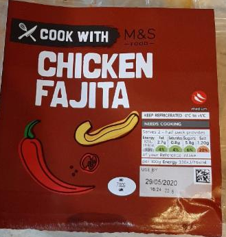 Fotografie - cook with chicken fajita Marks&Spencer