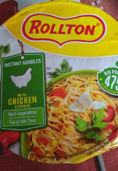 Fotografie - Instant noodles with chicken flavour Rollton