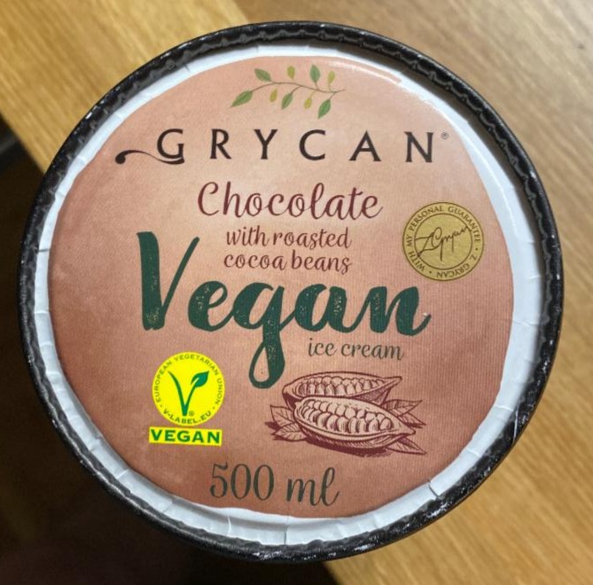 Fotografie - Chocholate with roasted cocoa beans Vegan ice cream Grycan