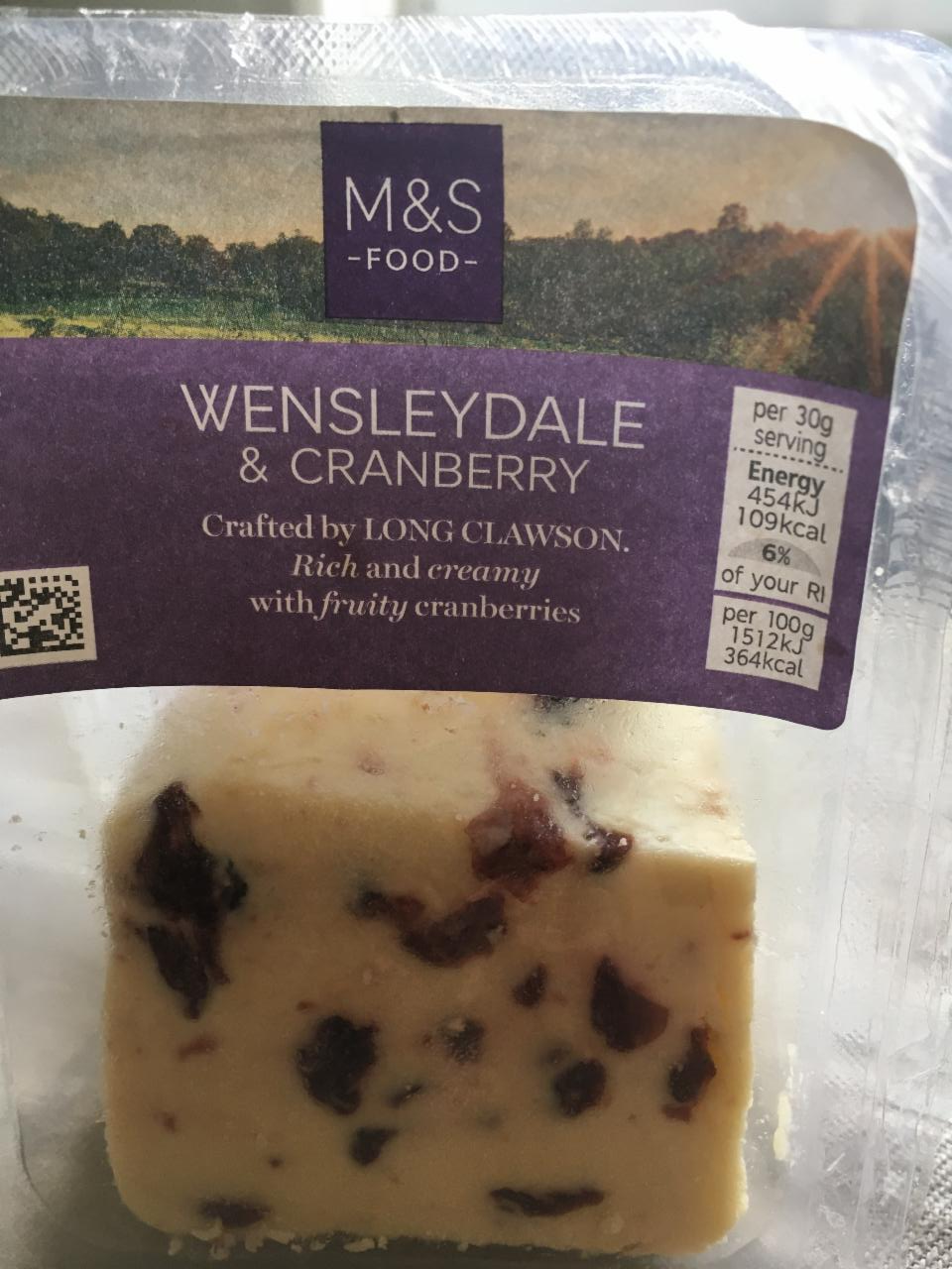 Fotografie - Wensleydale & Cranberry Cheese M&S Food