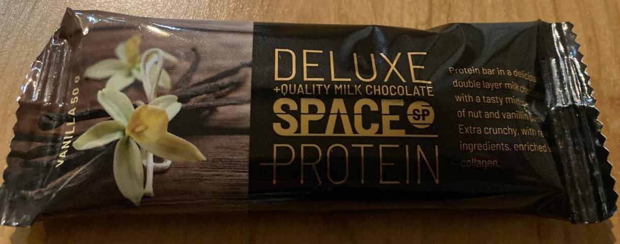 Fotografie - Deluxe Vanilla + Quality Milk chocolate Space Protein