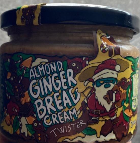 Fotografie - Almond Ginger Bread Cream Twister LifeLike