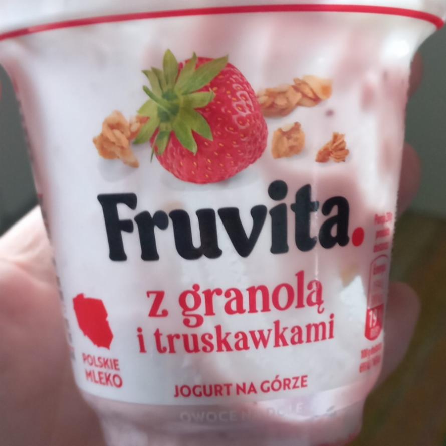 Fotografie - Truskawkowy jogurt Fruvita