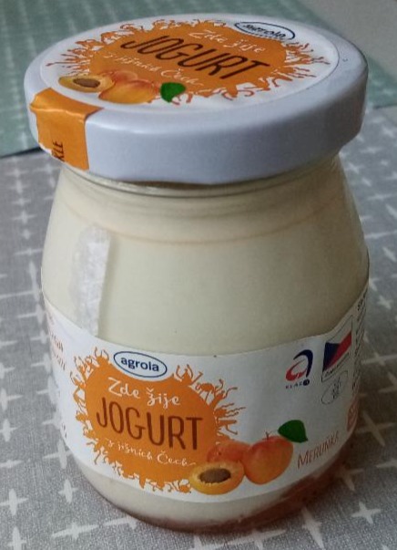 Fotografie - Zde žije jogurt z jižních Čech meruňkový Agro-la