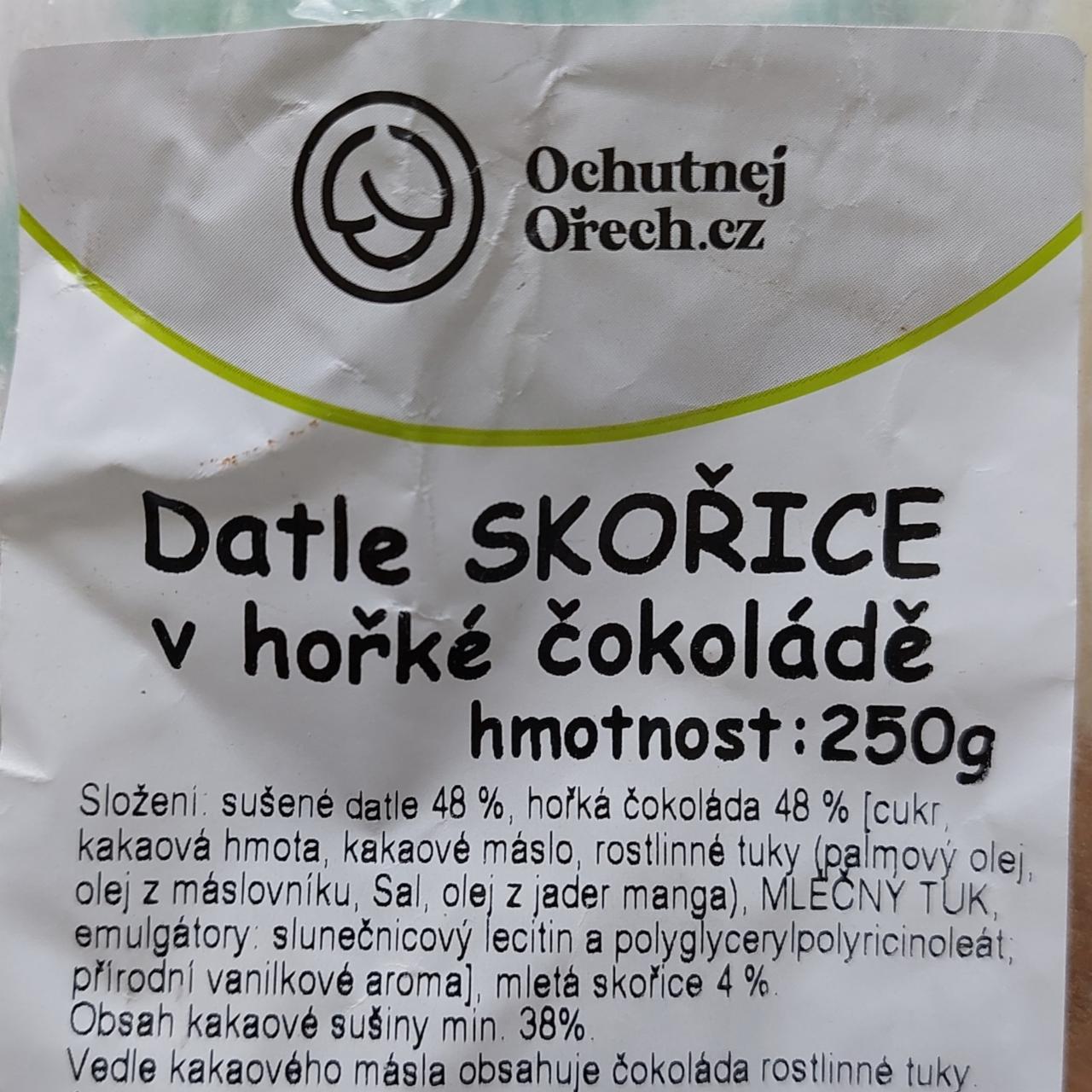 Fotografie - Datle skořice v hořké čokoládě Ochutnejorech.cz