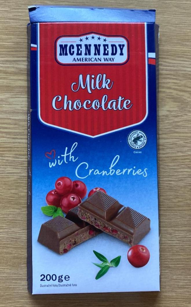 Fotografie - Milk chocolate with cranberries McEnnedy American Way