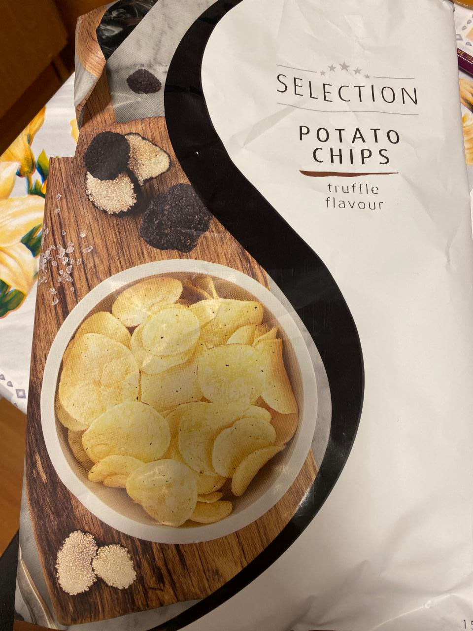 Fotografie - Potato chips truffle flavour Selection