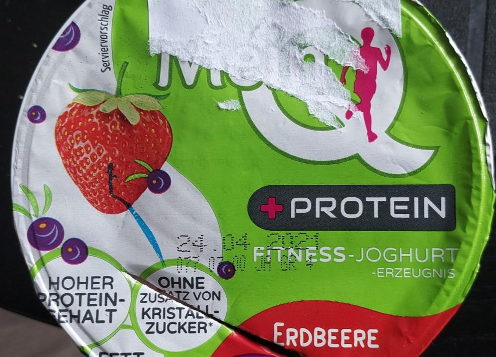 Fotografie - Mein Q + Protein Fitness-Joghurt Erdbeere + Acai