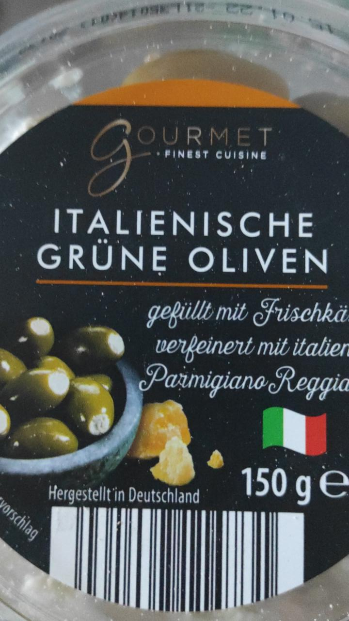 Fotografie - Italské zelené olivy plněné sýrem Gourmet finest cuisine