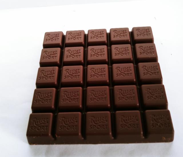 Fotografie - Cocoa Selection 61% Fine Dark Chocolate Ritter Sport