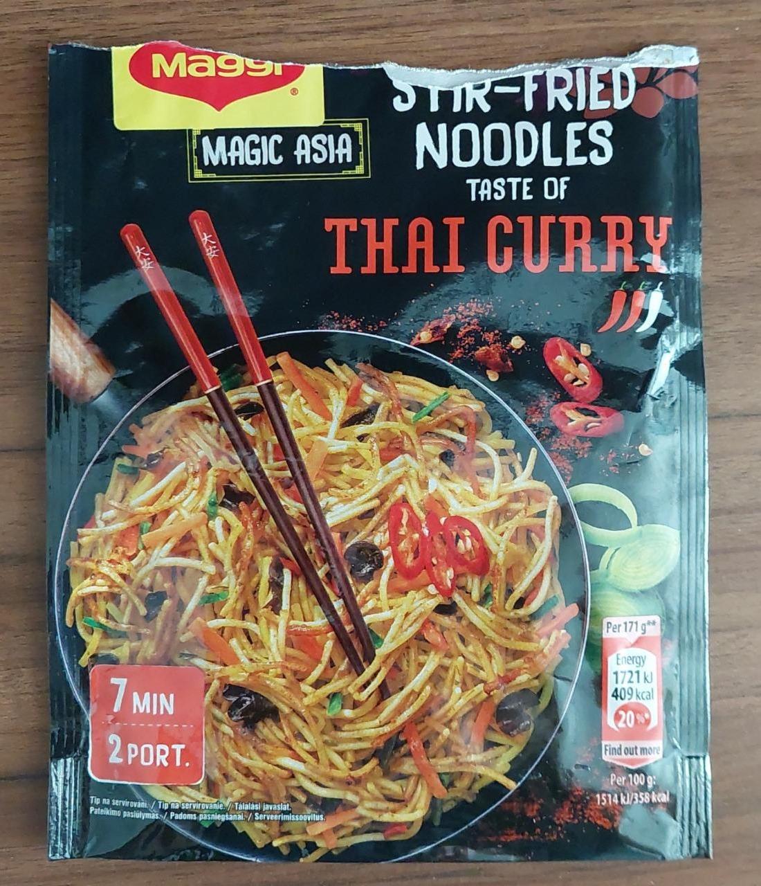 Fotografie - Magic Asia Stir-Fried Noodles Thai Curry Maggi