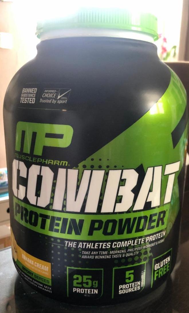 Fotografie - Combat Protein Powder Banana Cream MusclePharm