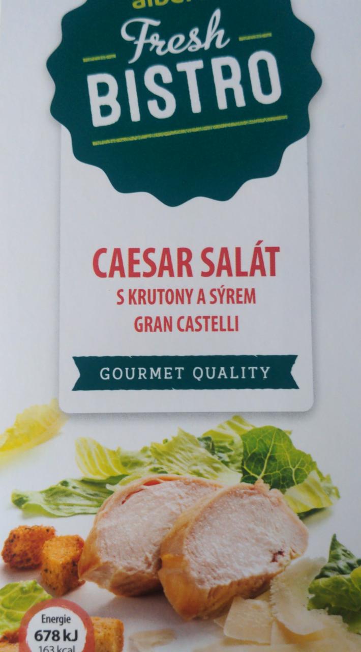 Fotografie - Dresink Caesar salát s krutony a sýrem gran castelli