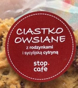 Fotografie - Ciastko owsiane z rodzynkami i sycylijska cytryna Stop Cafe