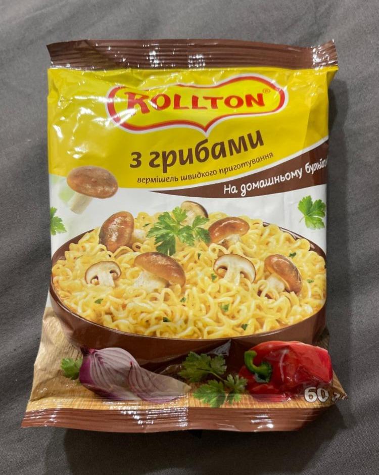 Fotografie - Instant noodles with mushrooms Rollton