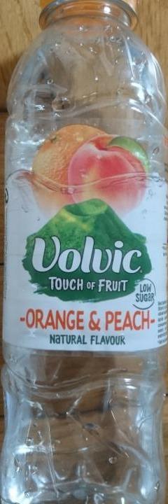 Fotografie - Touch of Fruit Orange & Peach Volvic
