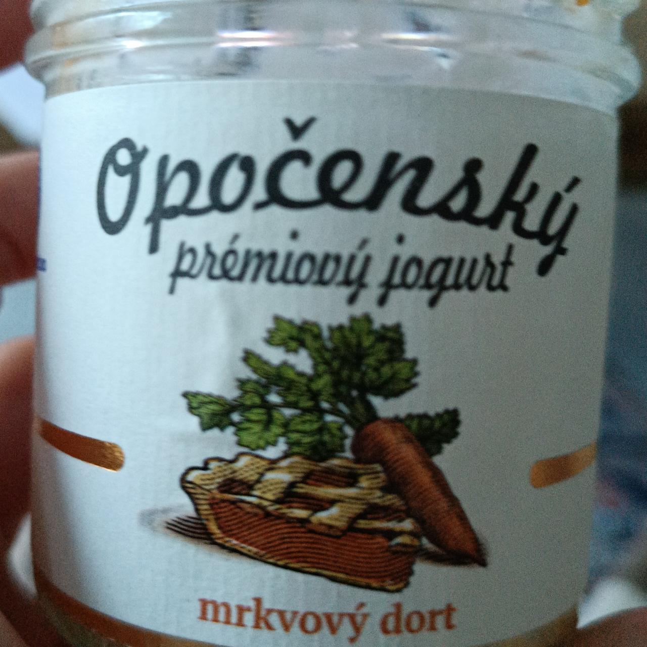 Fotografie - Opočenský prémiový jogurt mrkvový dort