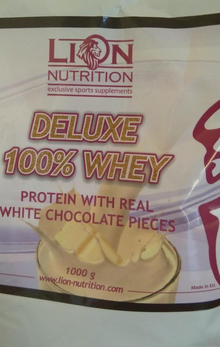 Fotografie - Deluxe 100% Whey Protein White chocolate pieces Lion Nutrition