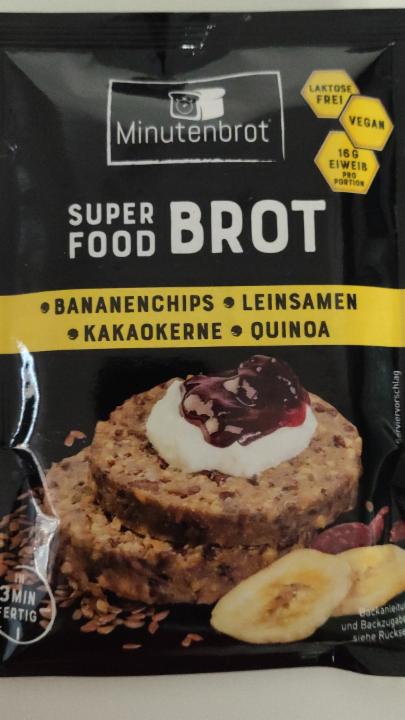 Fotografie - Super Food Brot Bananenchips leinsamen kakaokerne quinoa Minutenbrot